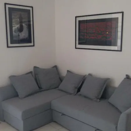 Mr Alto Apartment